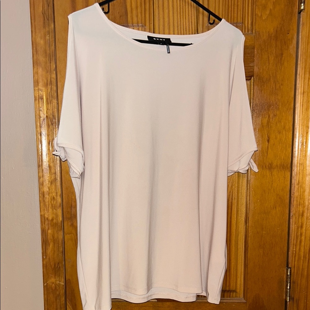 DKNY Cream pink Short Sleeve Women's Tee